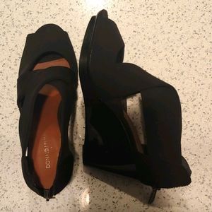 DJP Platform strappy heels.